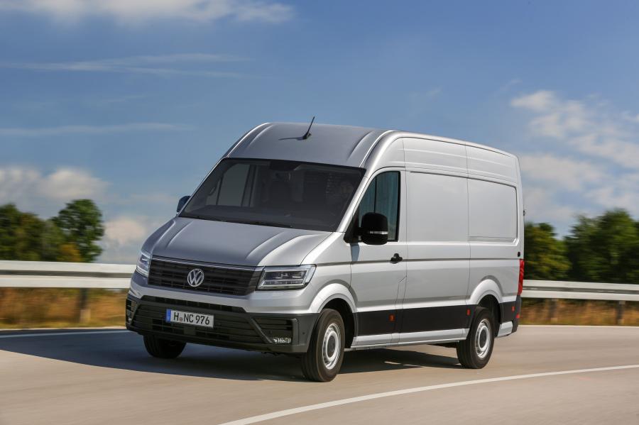  Volkswagen Crafter High Roof Van 2016 года  (фото 9 из 49)